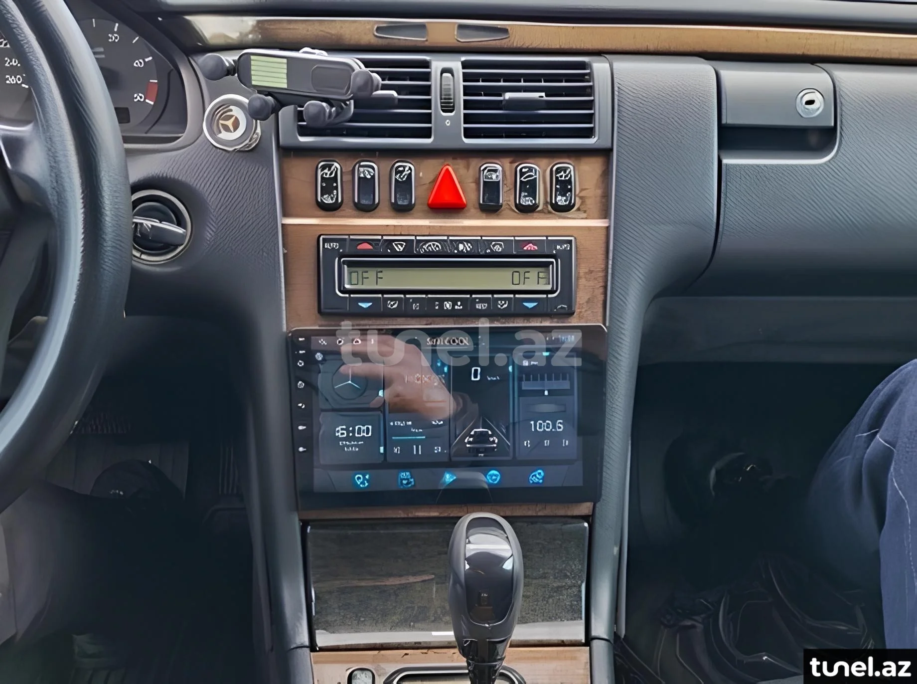 Mercedes E 270 2000