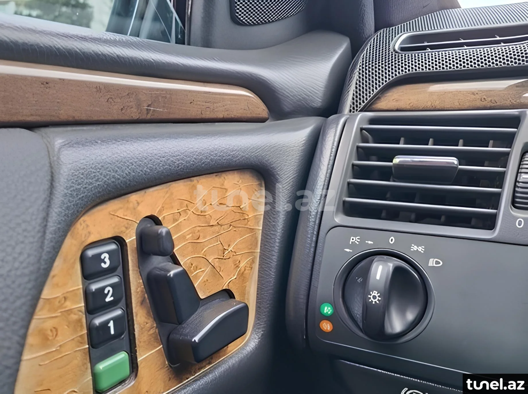 Mercedes E 270 2000