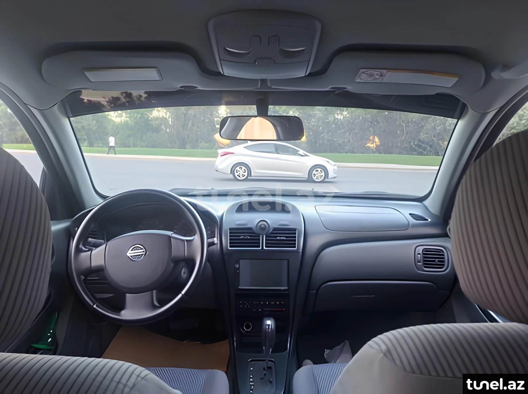 Nissan Sunny 2008