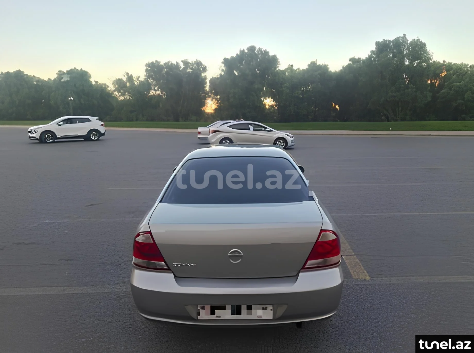 Nissan Sunny 2008