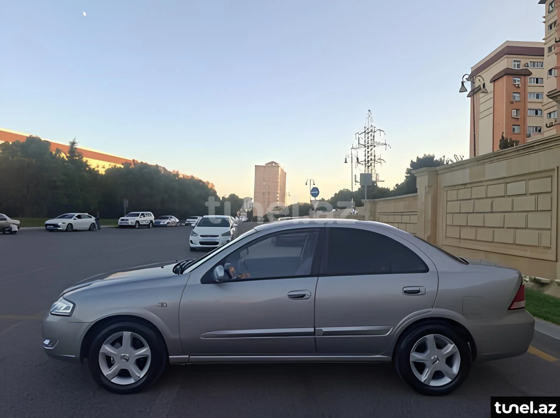 Nissan Sunny 2008