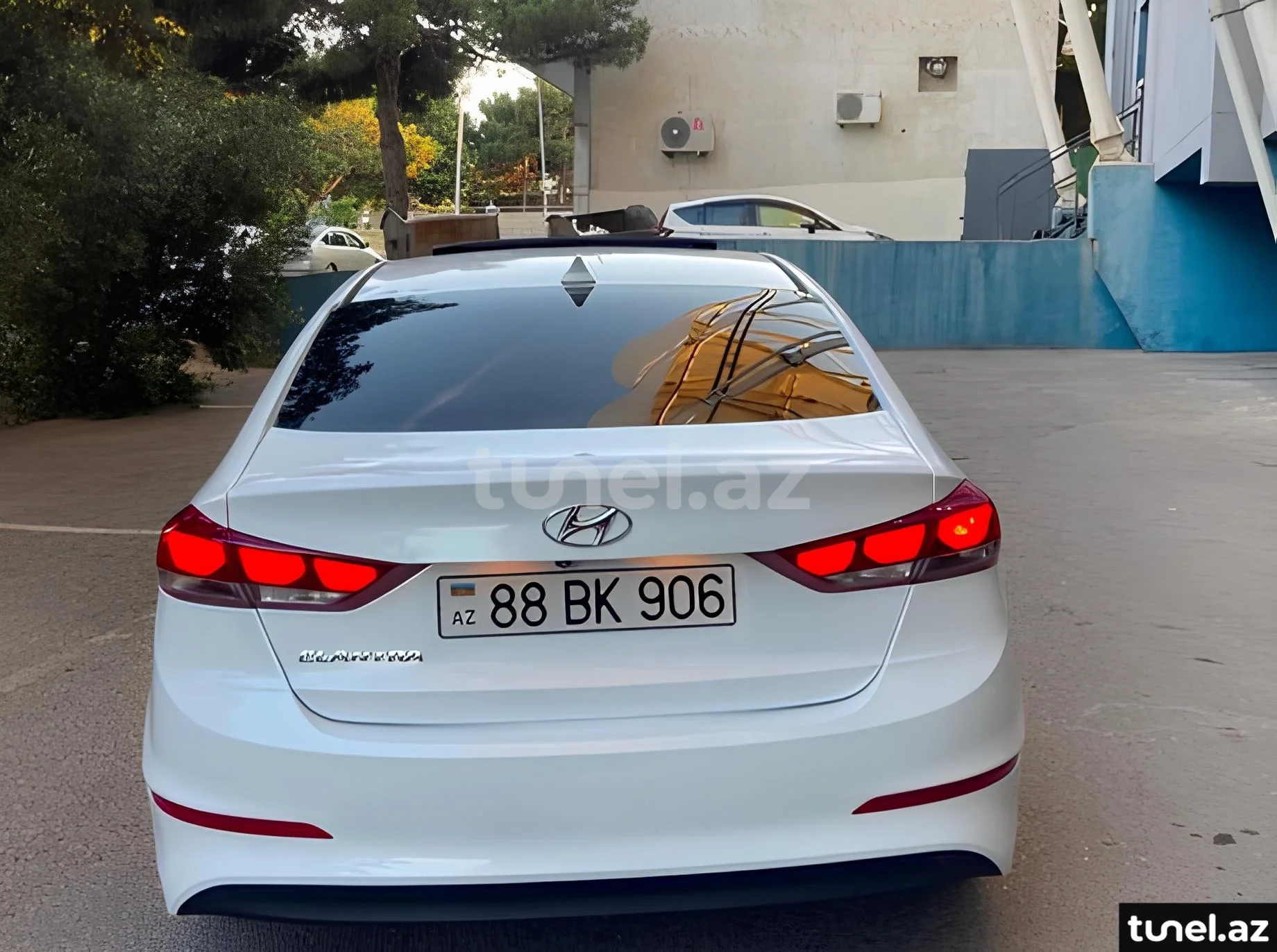 Hyundai Elantra 2016