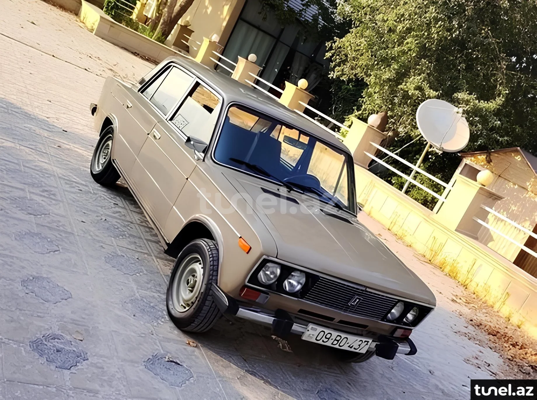 LADA (VAZ) 2106 1990