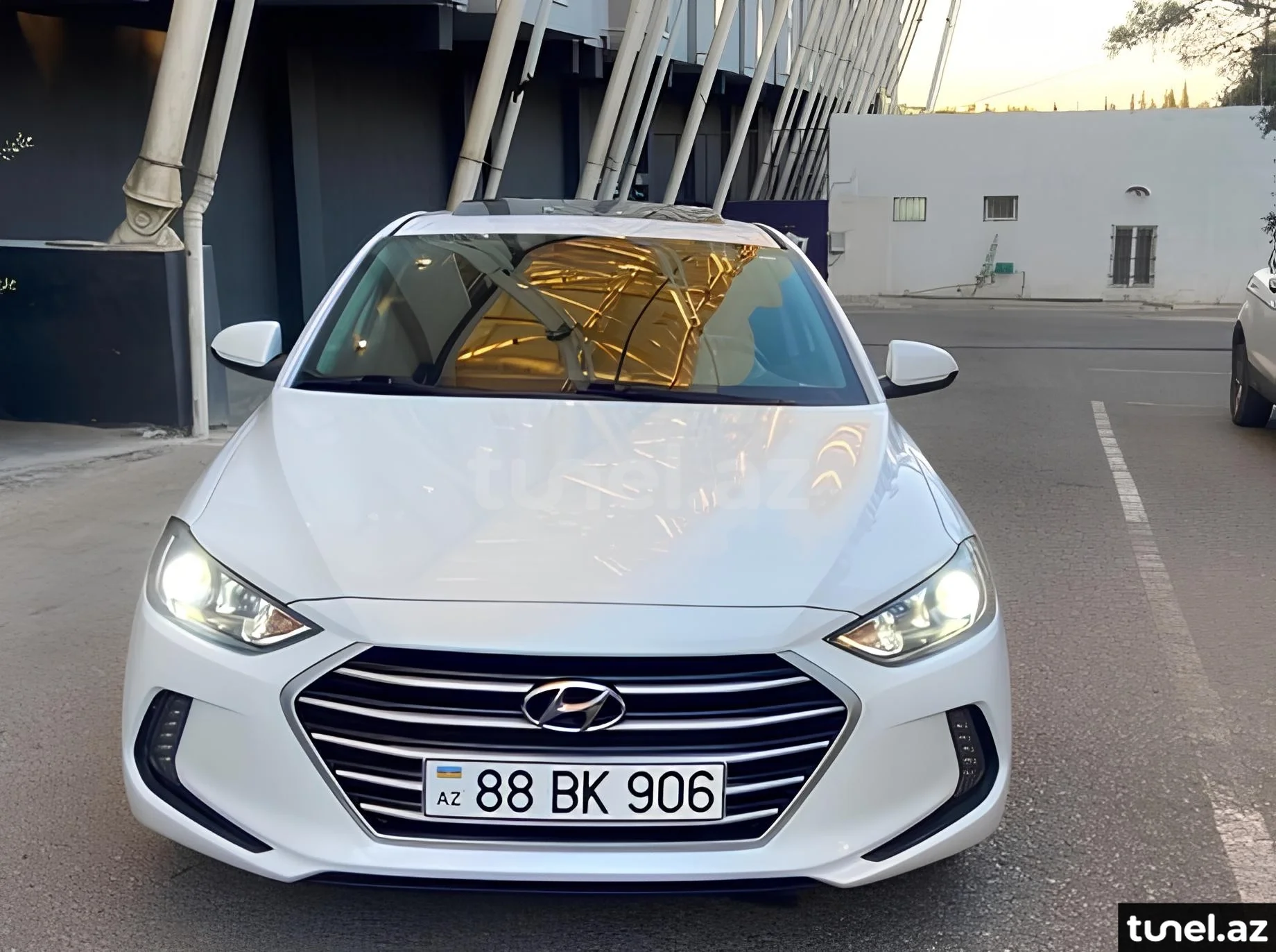 Hyundai Elantra 2016