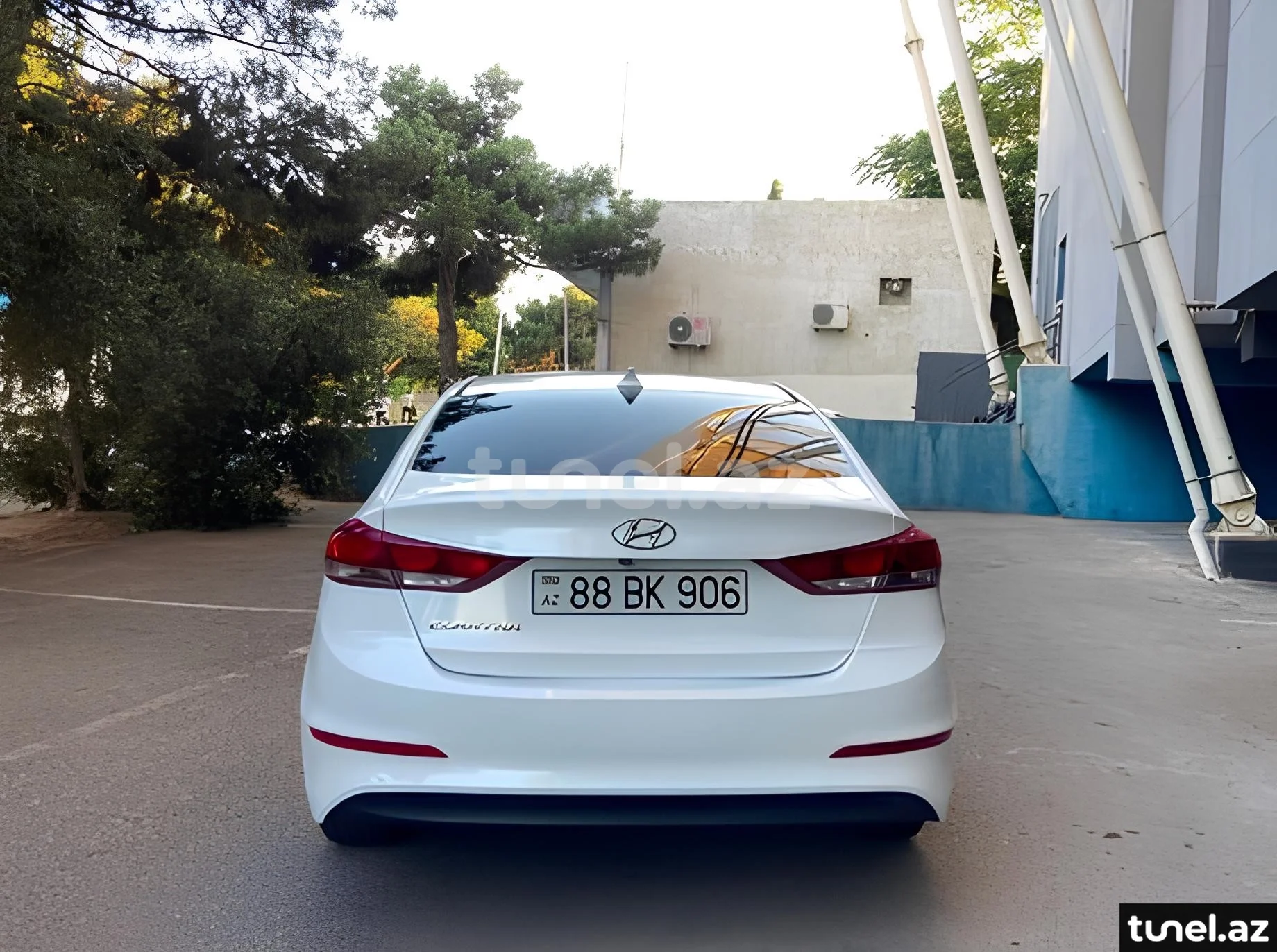 Hyundai Elantra 2016