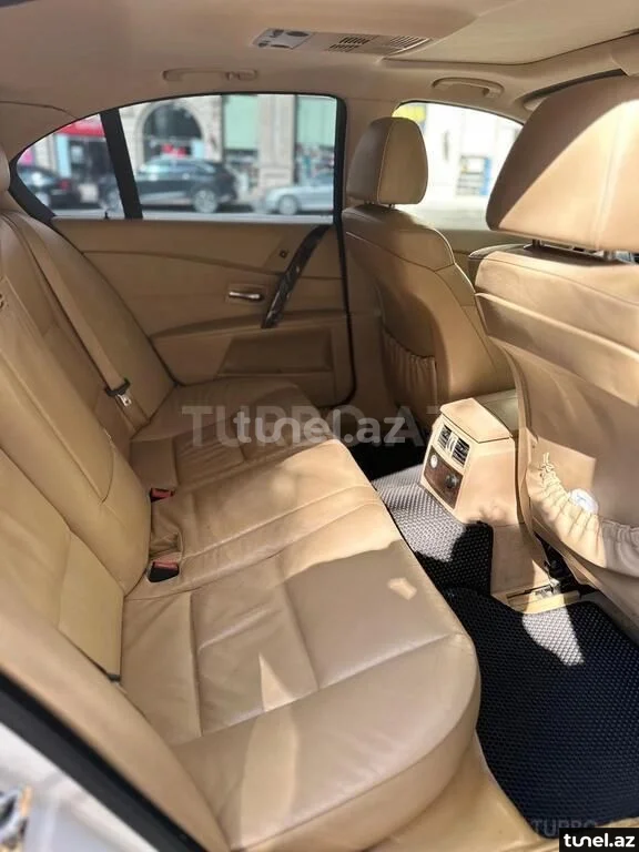 BMW 525 2005