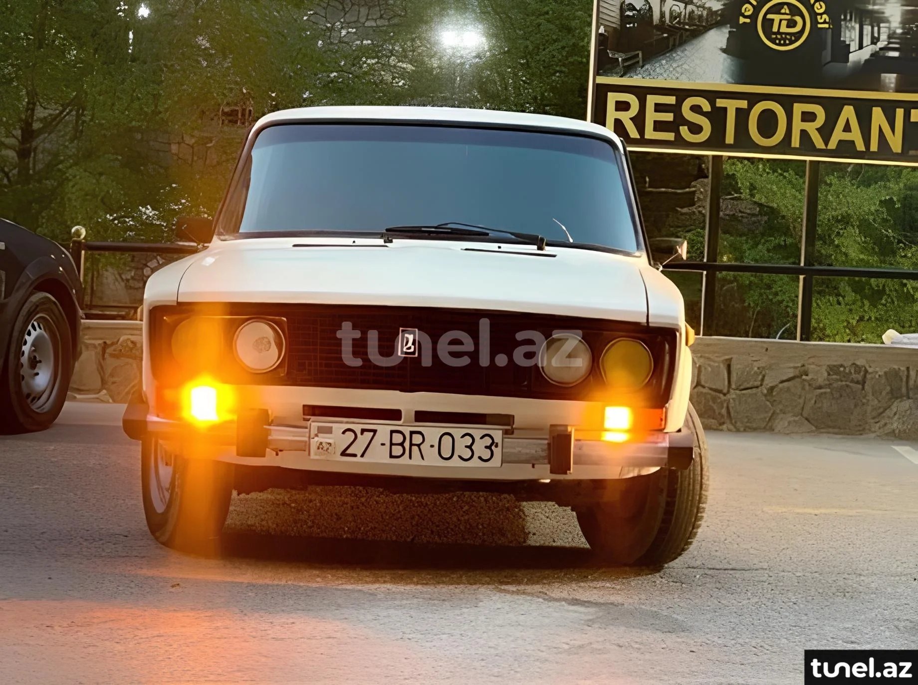LADA (VAZ) 2106 1985