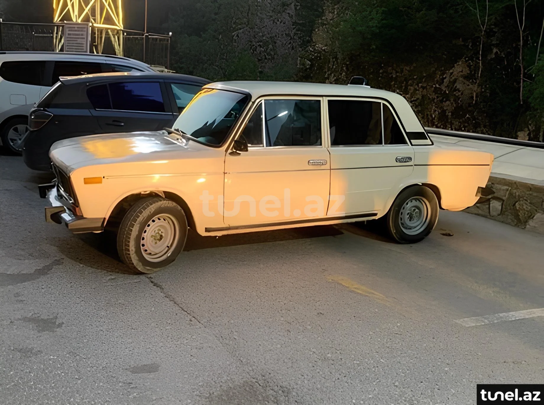 LADA (VAZ) 2106 1985