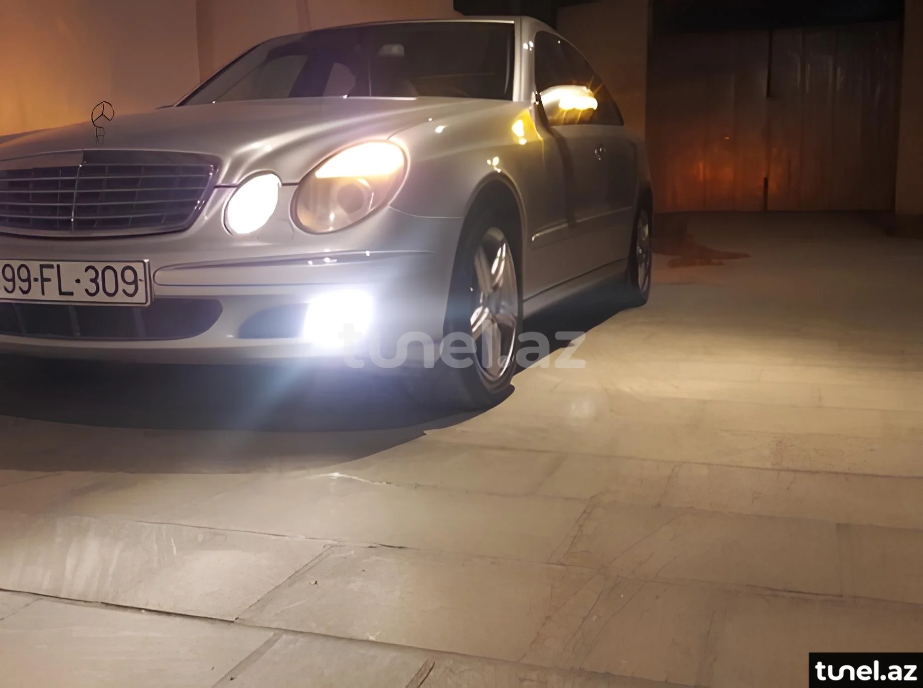 Mercedes E 240 2004