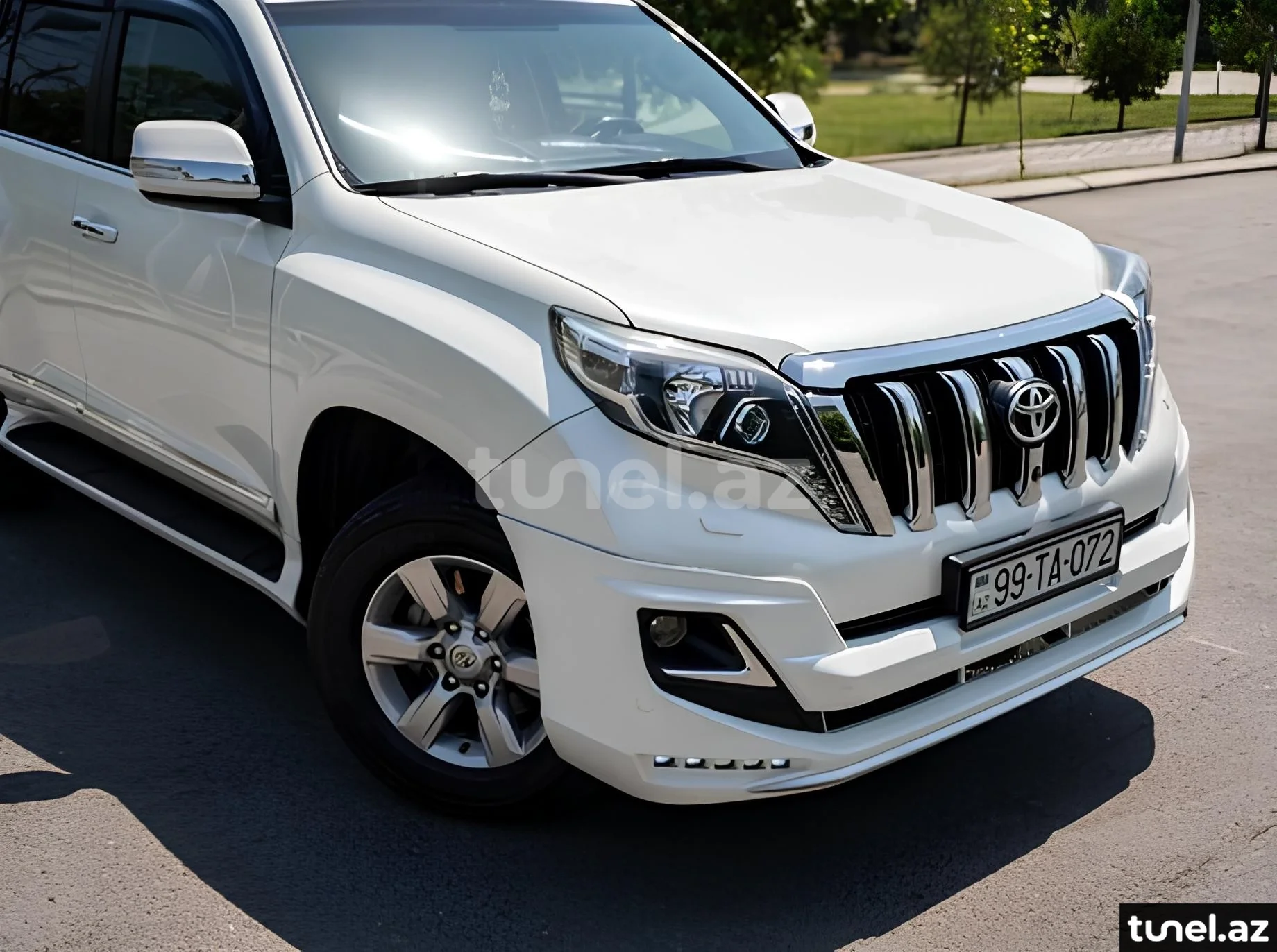 Toyota Land Cruiser Prado 2014