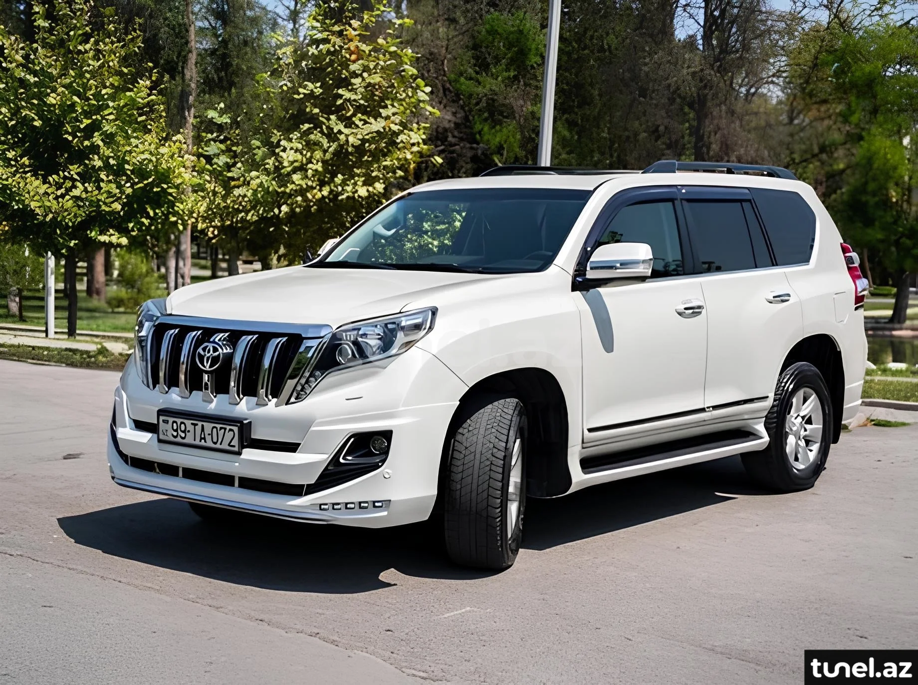 Toyota Land Cruiser Prado 2014