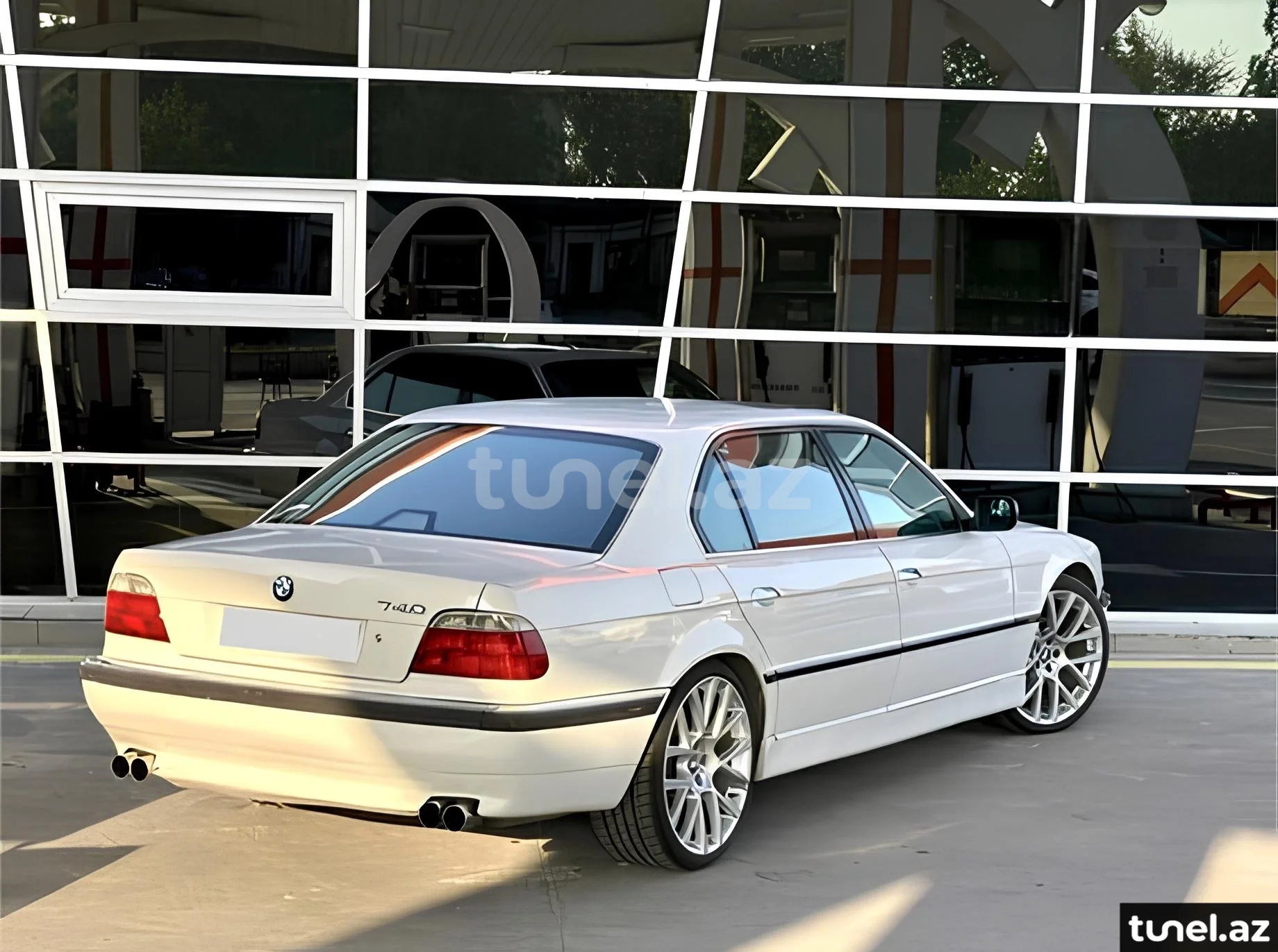 BMW 740 1999