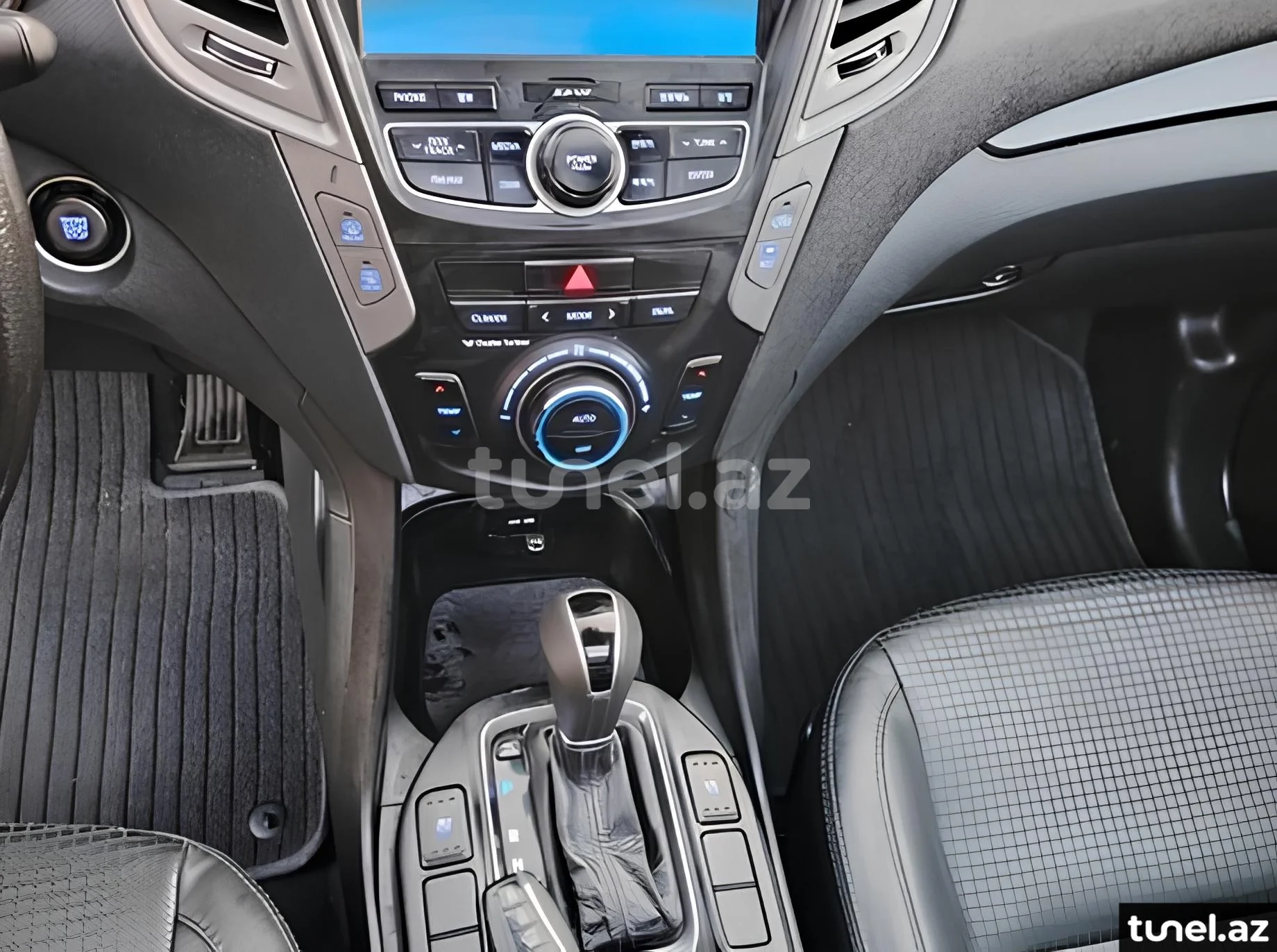 Hyundai Santa Fe 2012
