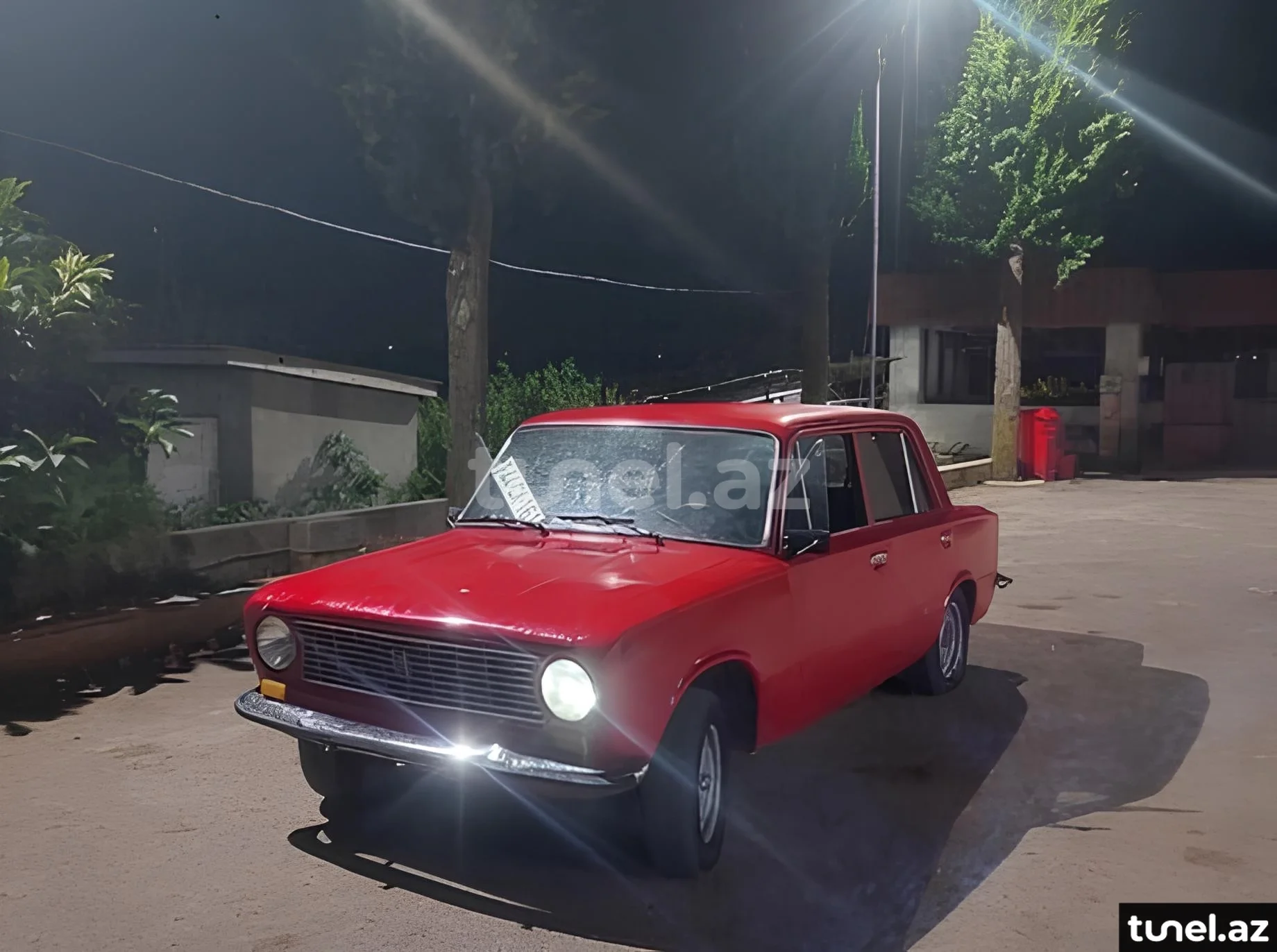 LADA (VAZ) 21011 1983