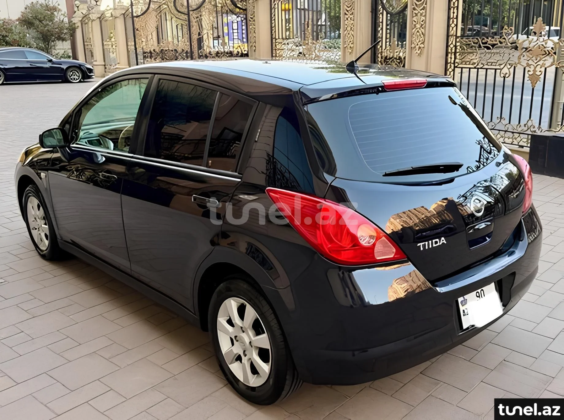 Nissan Tiida 2007