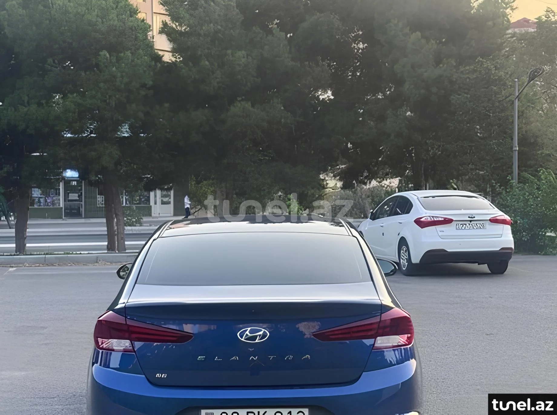 Hyundai Elantra 2019