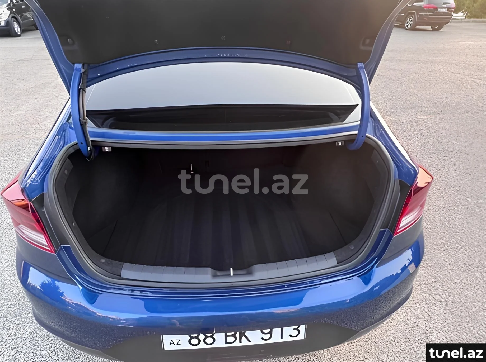 Hyundai Elantra 2019