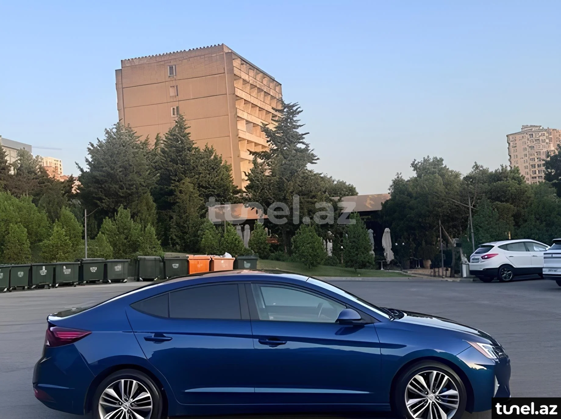 Hyundai Elantra 2019