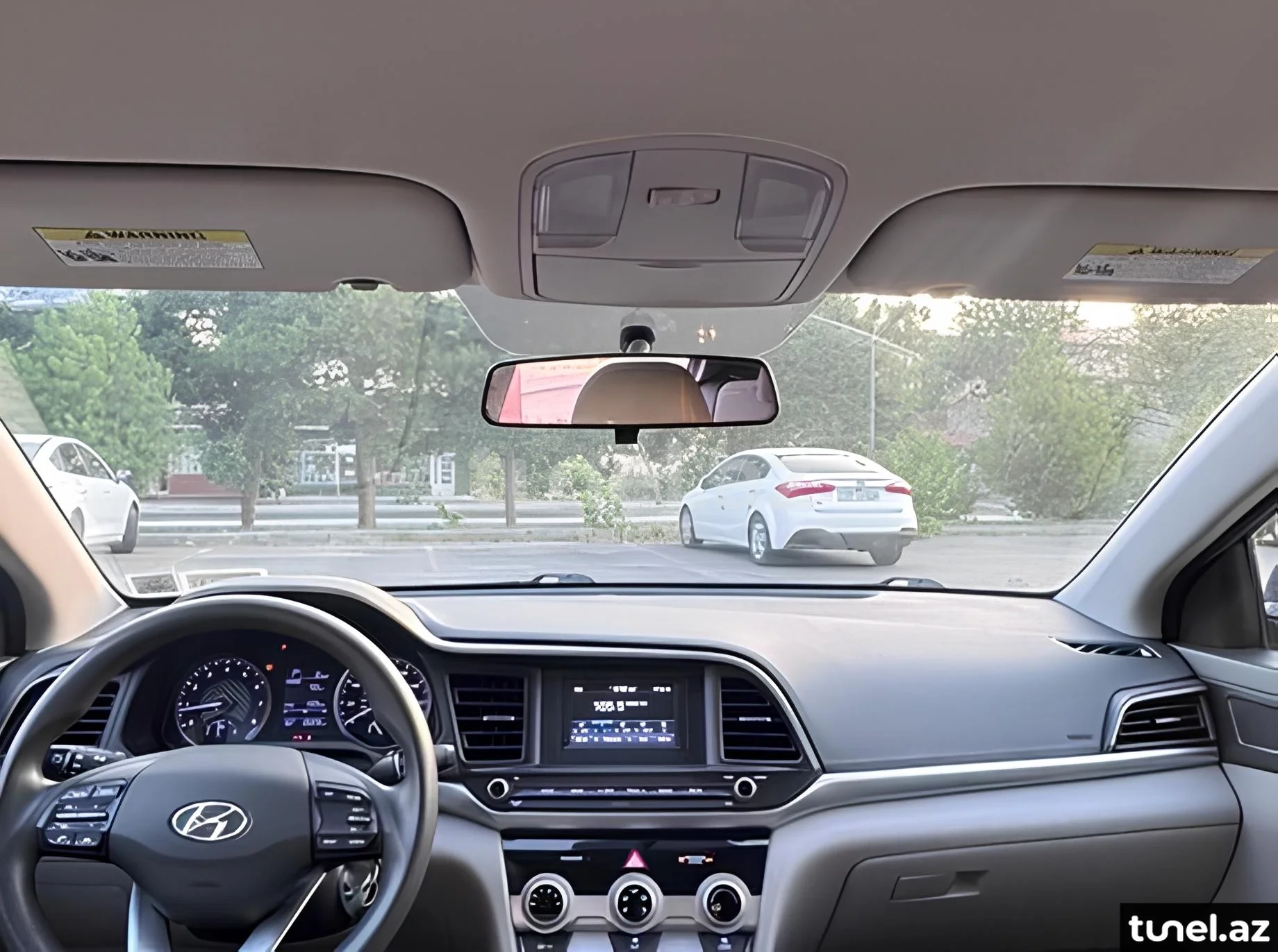 Hyundai Elantra 2019