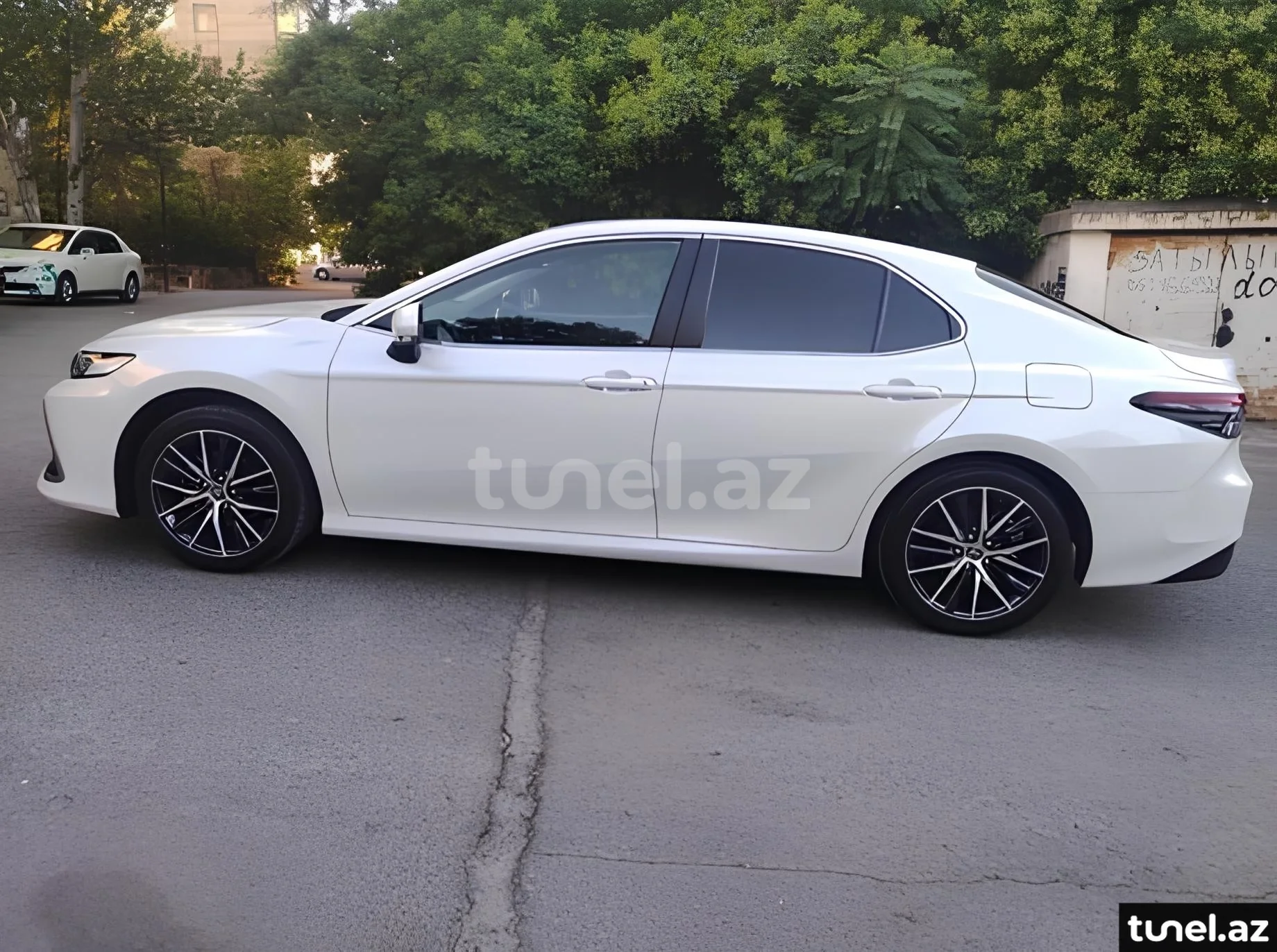 Toyota Camry 2021