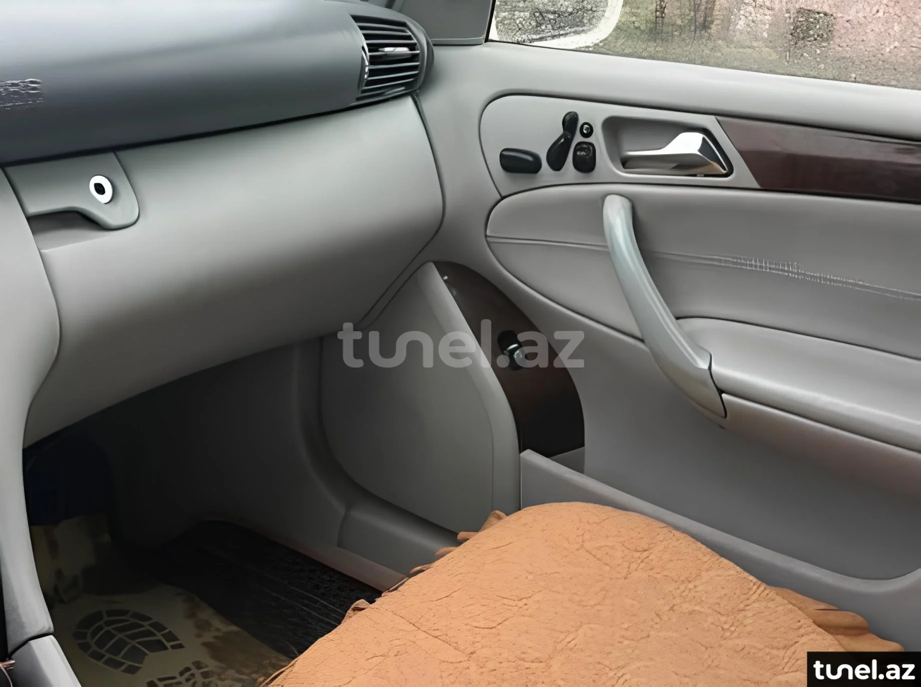 Mercedes C 240 2001