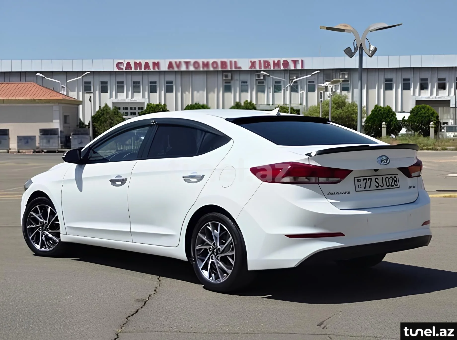 Hyundai Avante 2016