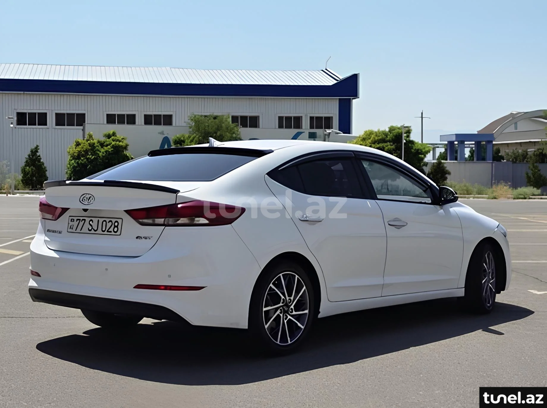 Hyundai Avante 2016