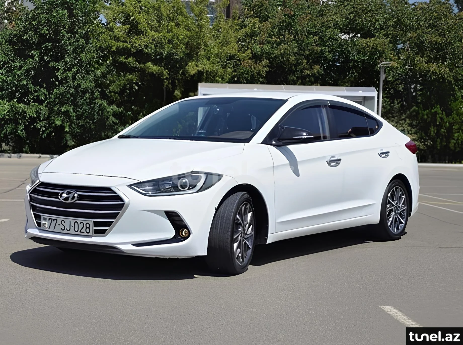 Hyundai Avante 2016