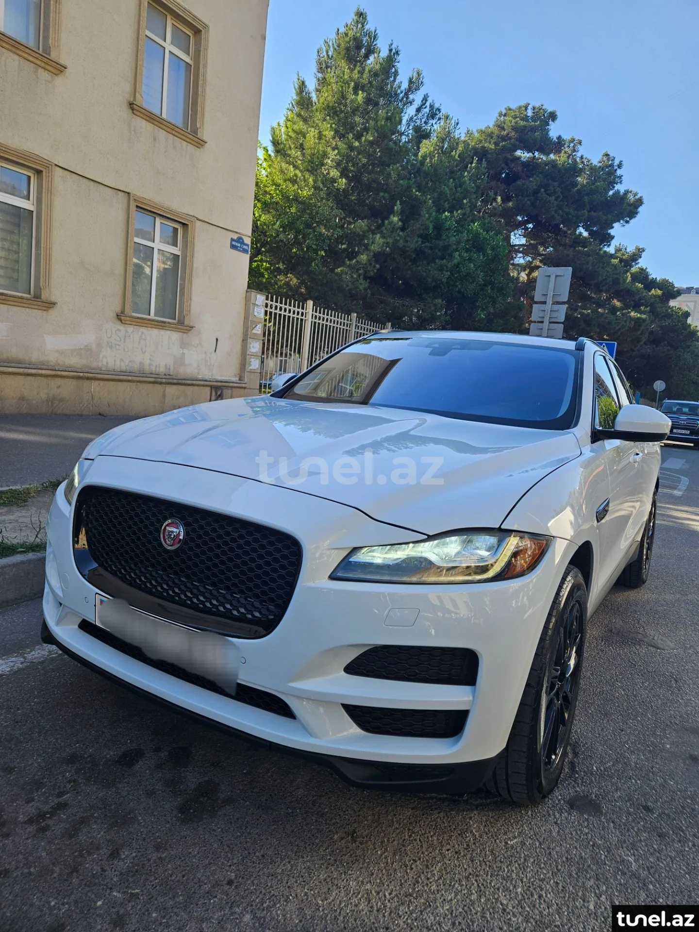 Jaguar F-Pace 2017
