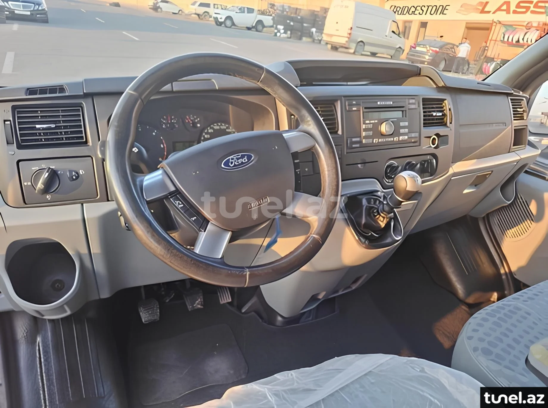 Ford Transit 2010