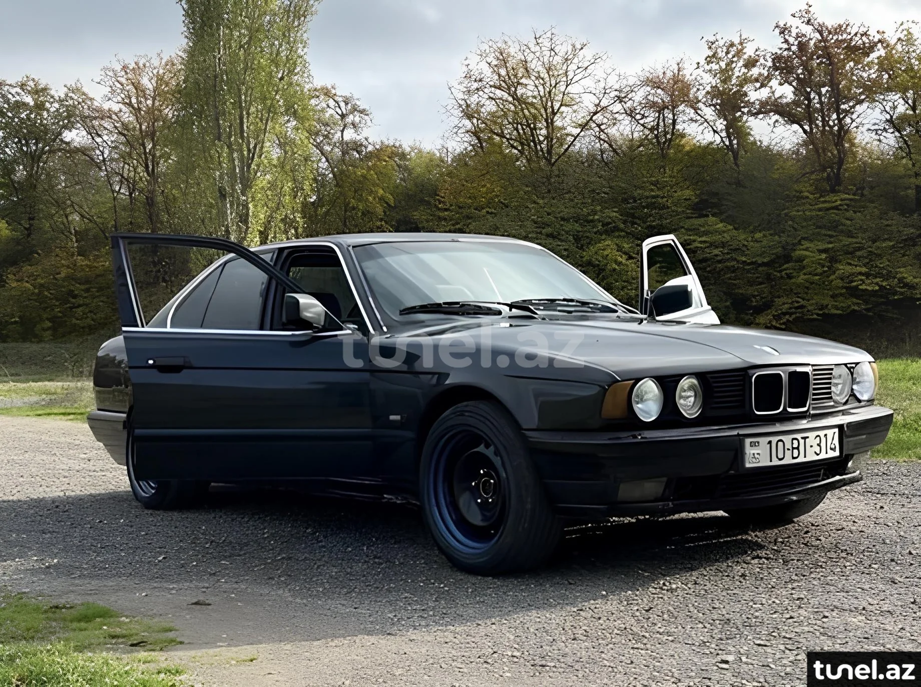 BMW 525 1990