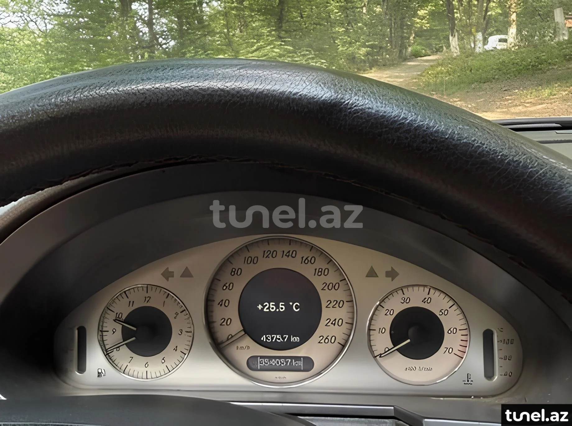 Mercedes E 240 2002