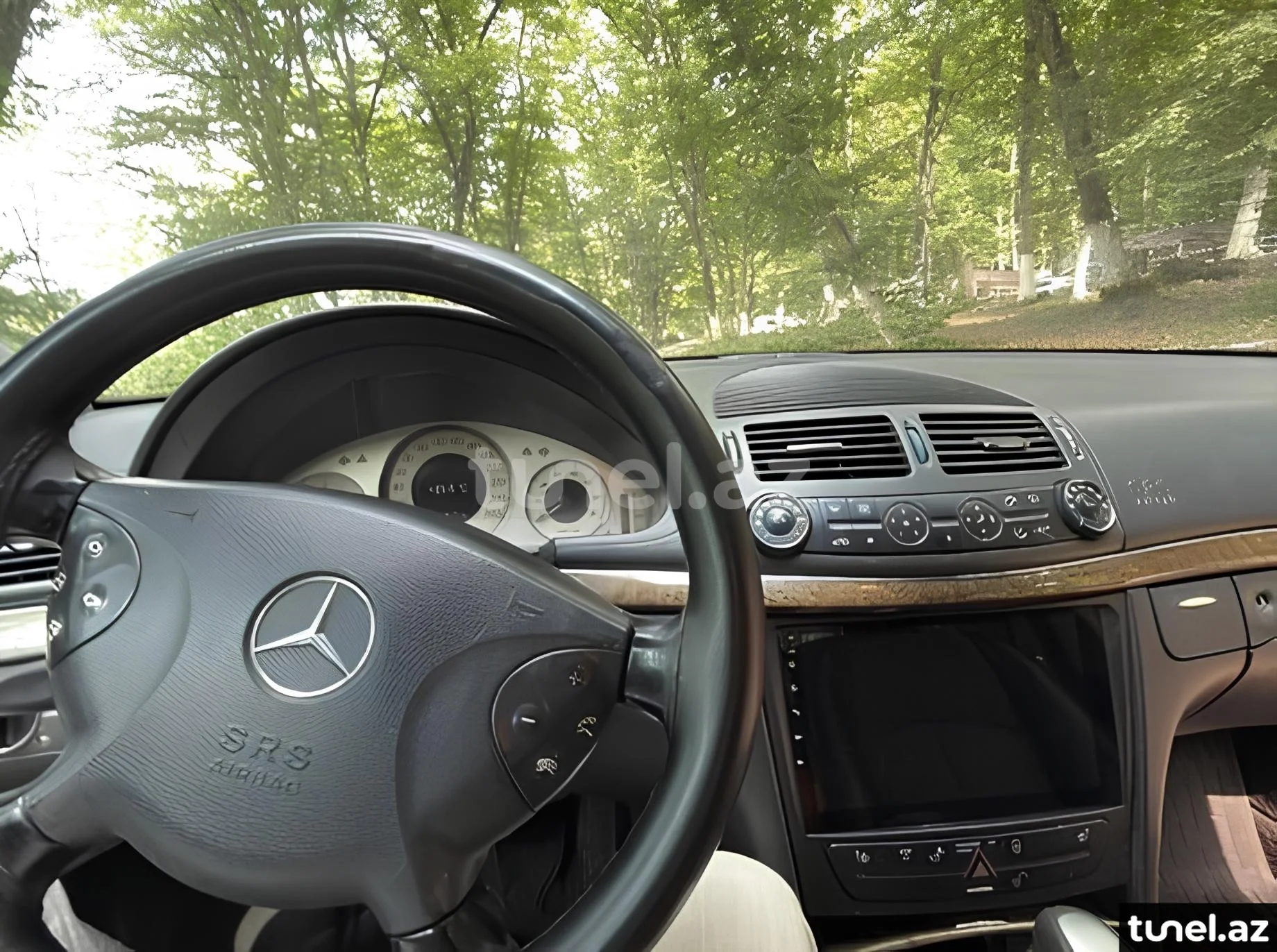 Mercedes E 240 2002