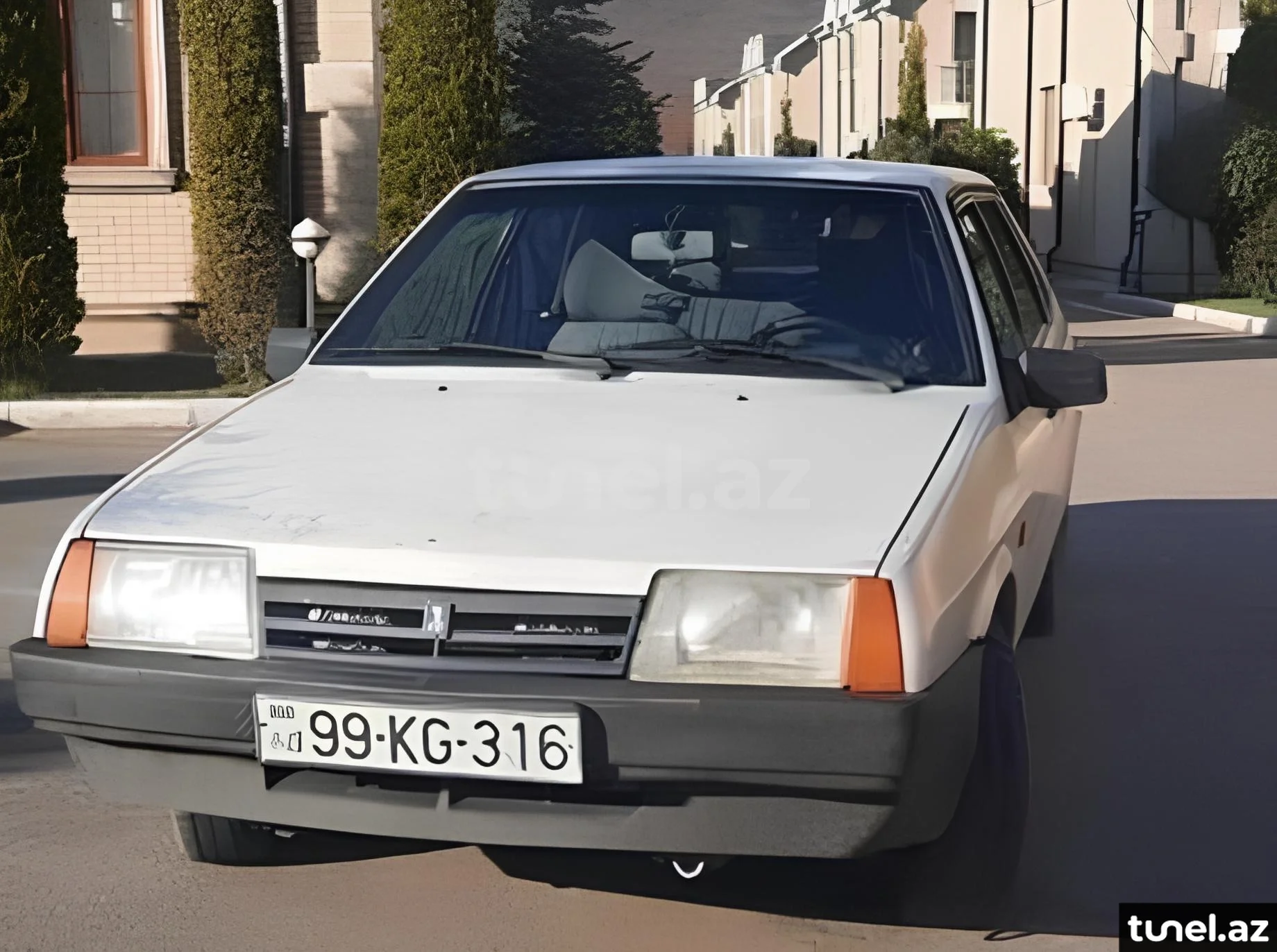 LADA (VAZ) 21099 2004