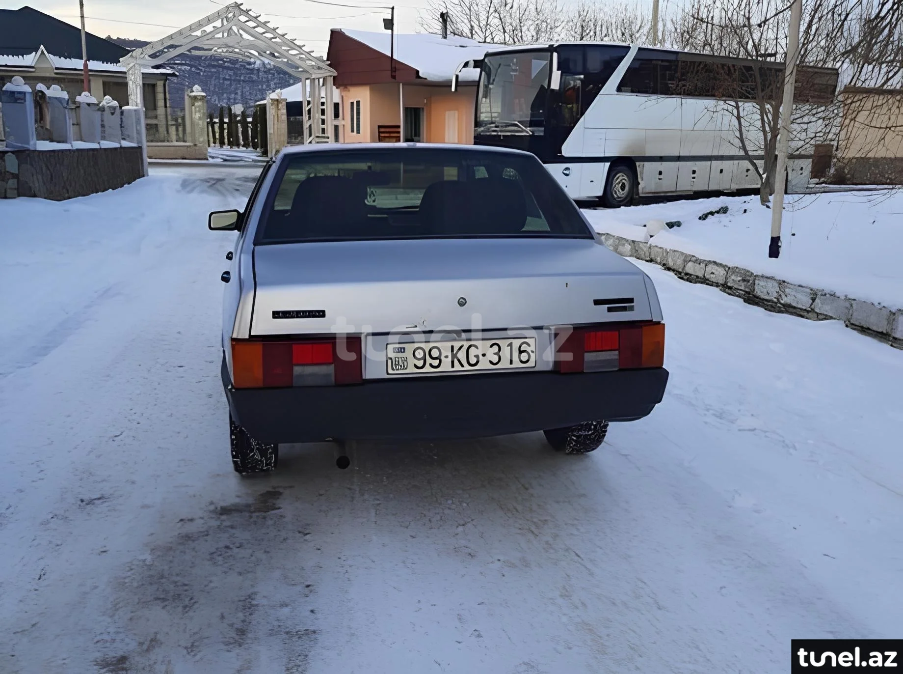 LADA (VAZ) 21099 2004