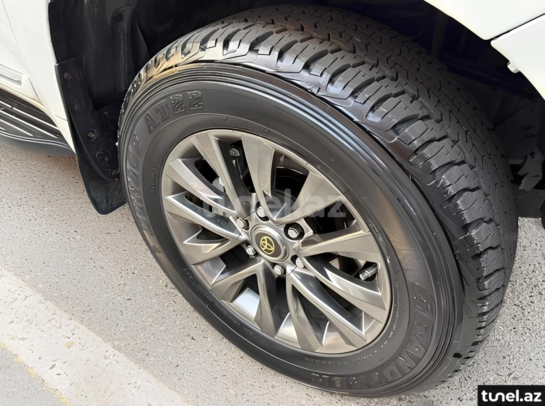 Toyota Land Cruiser Prado 2012