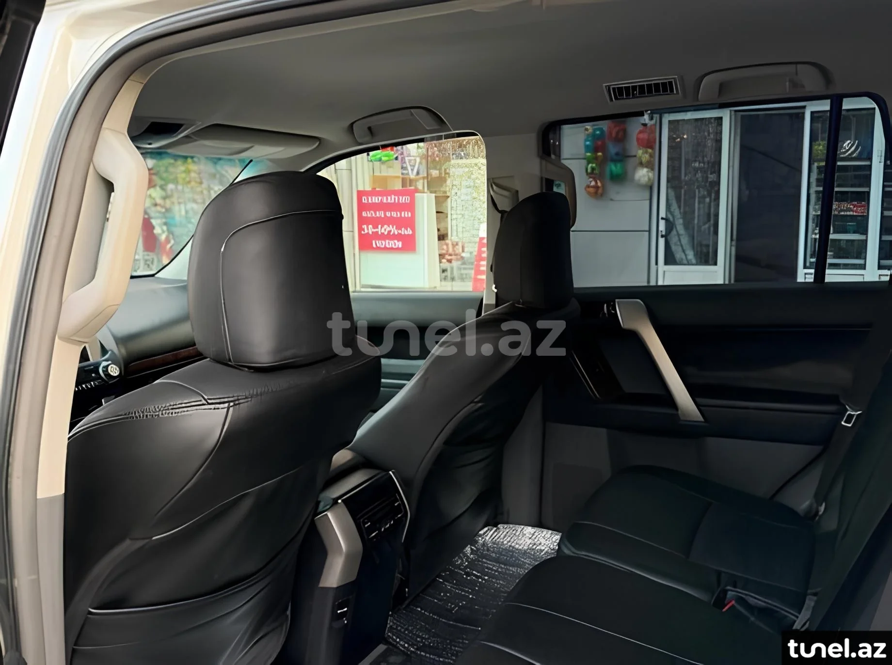 Toyota Land Cruiser Prado 2012