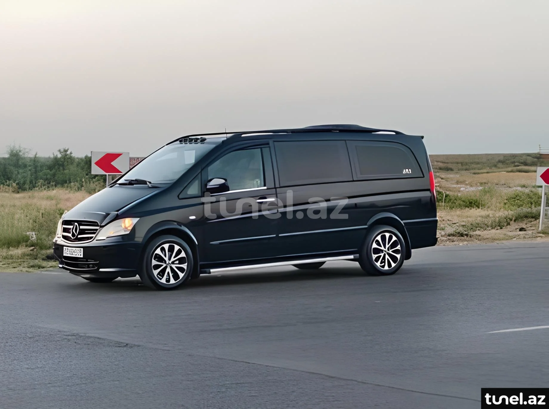 Mercedes Viano 2008