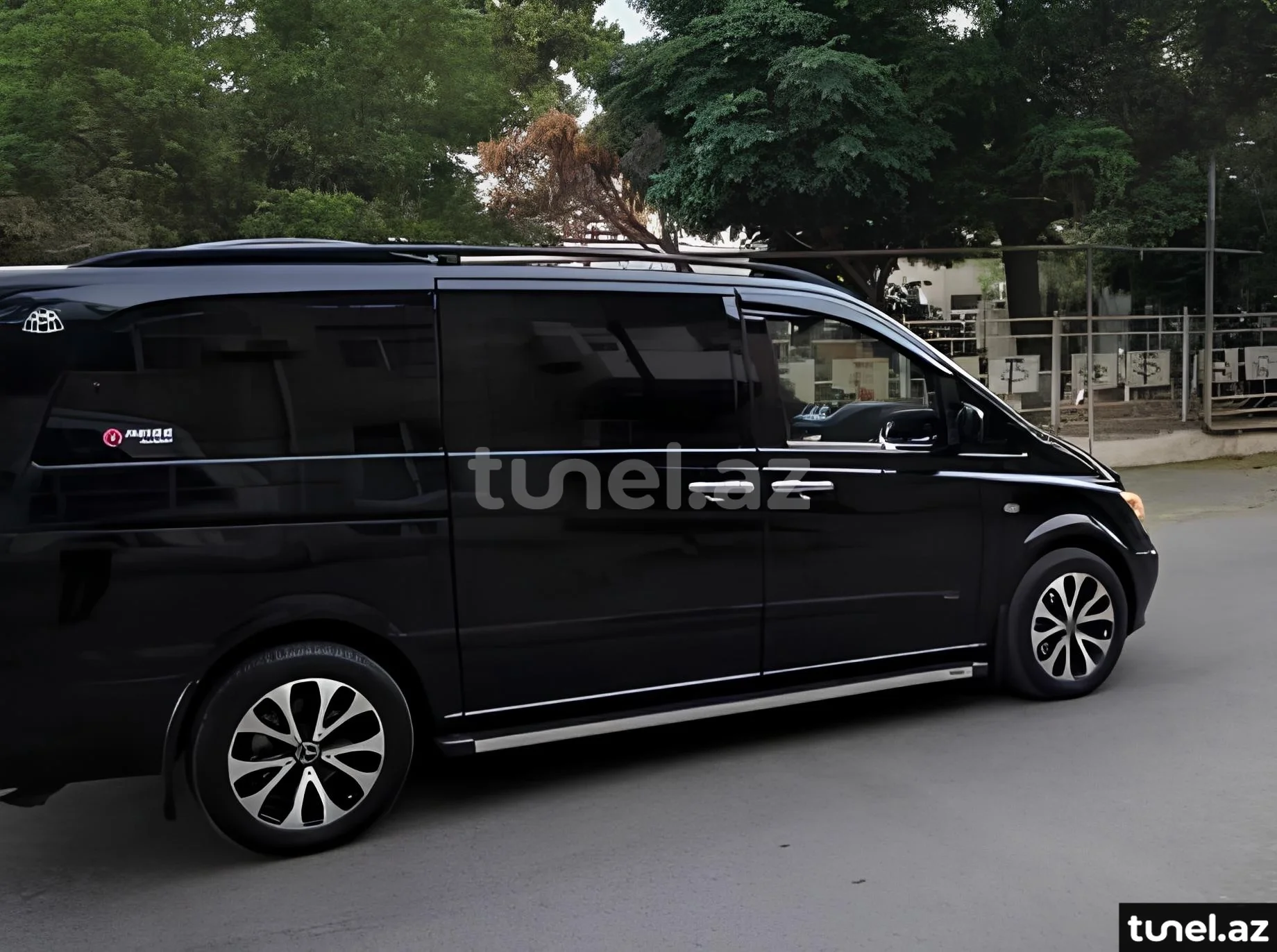 Mercedes Viano 2008