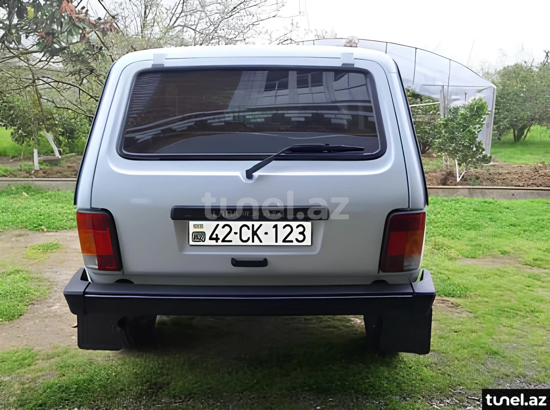 LADA (VAZ) Niva 2013