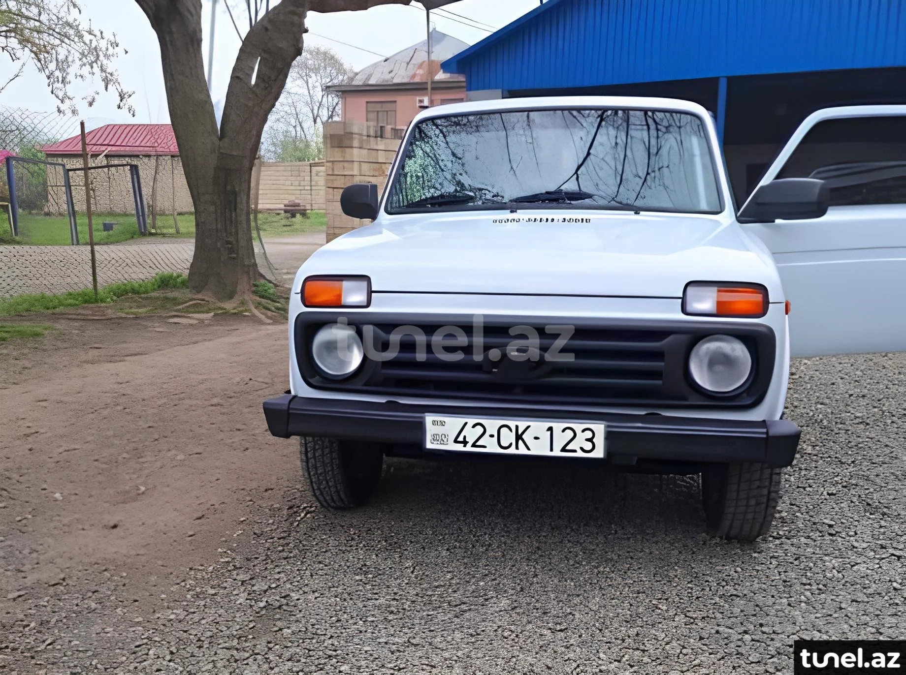 LADA (VAZ) Niva 2013