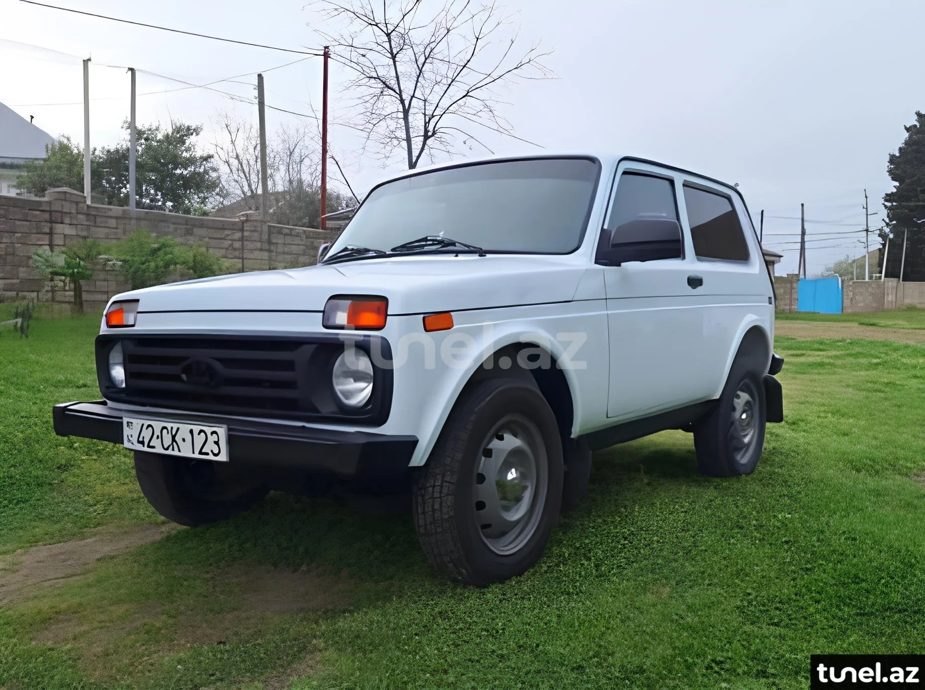 LADA (VAZ) Niva 2013