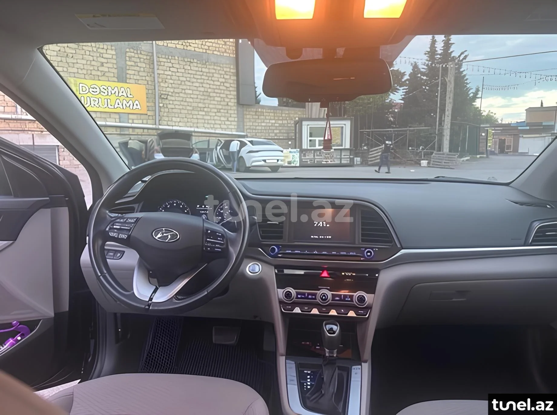 Hyundai Elantra 2020