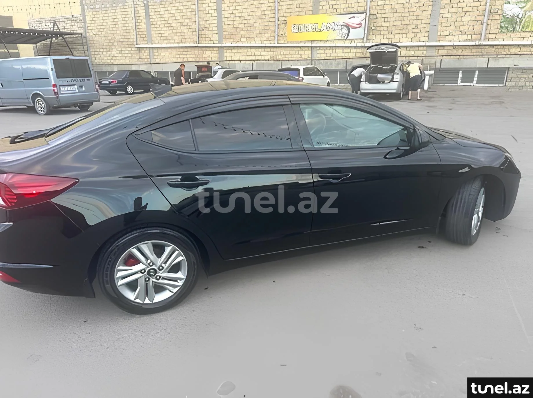 Hyundai Elantra 2020