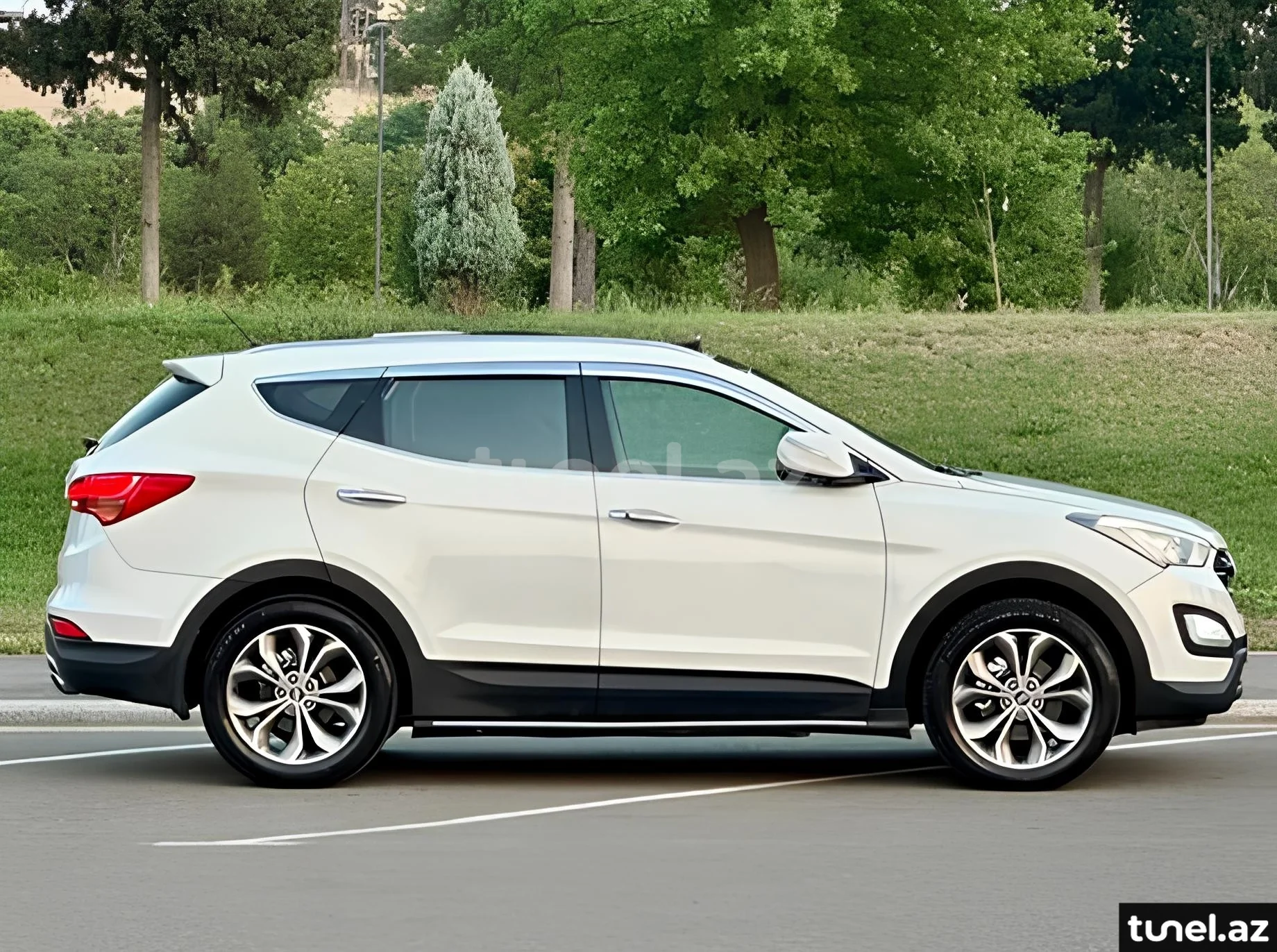 Hyundai Santa Fe 2013