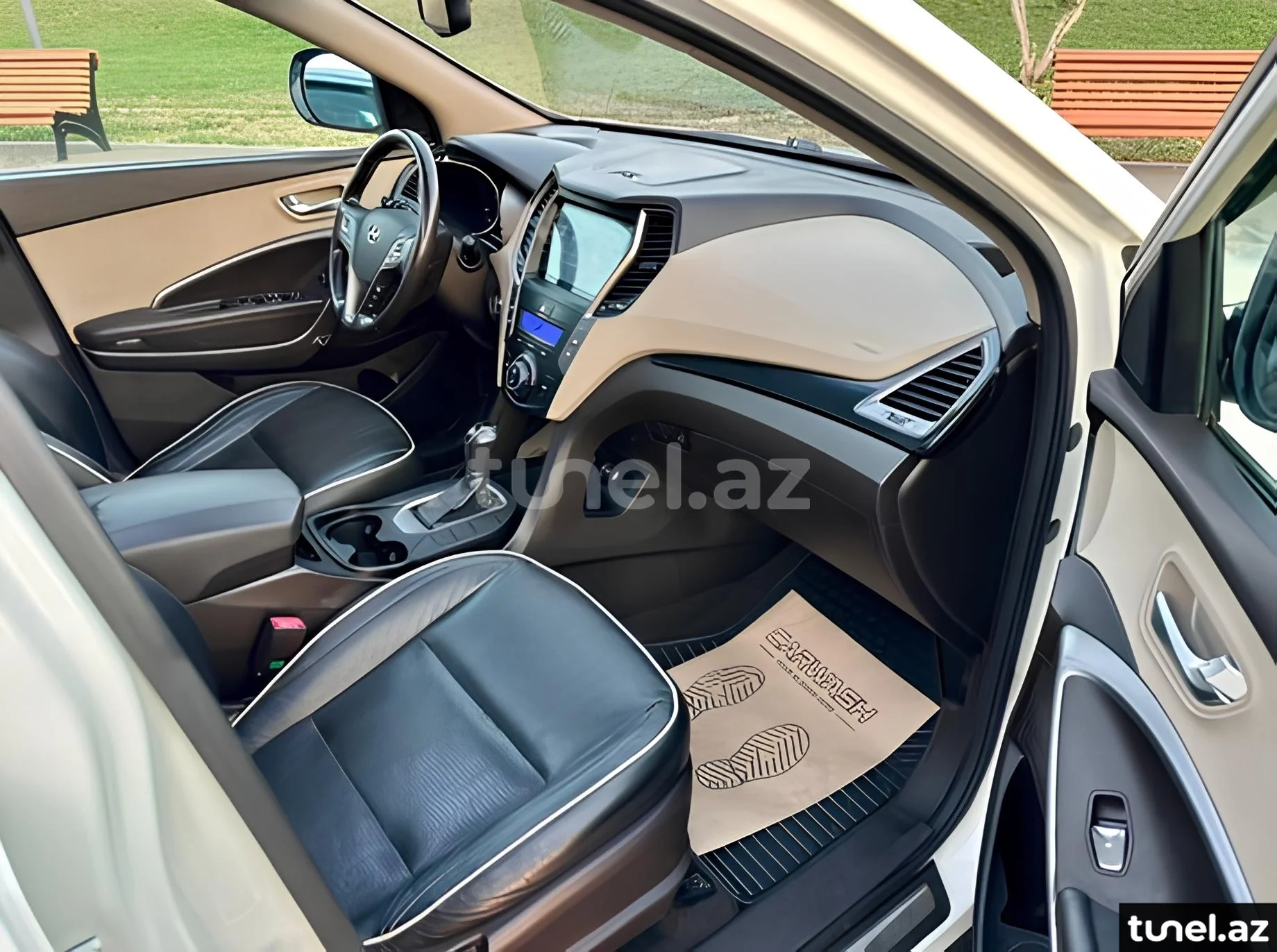 Hyundai Santa Fe 2013