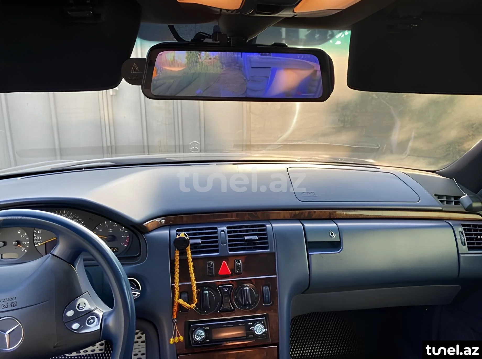 Mercedes E 320 2000
