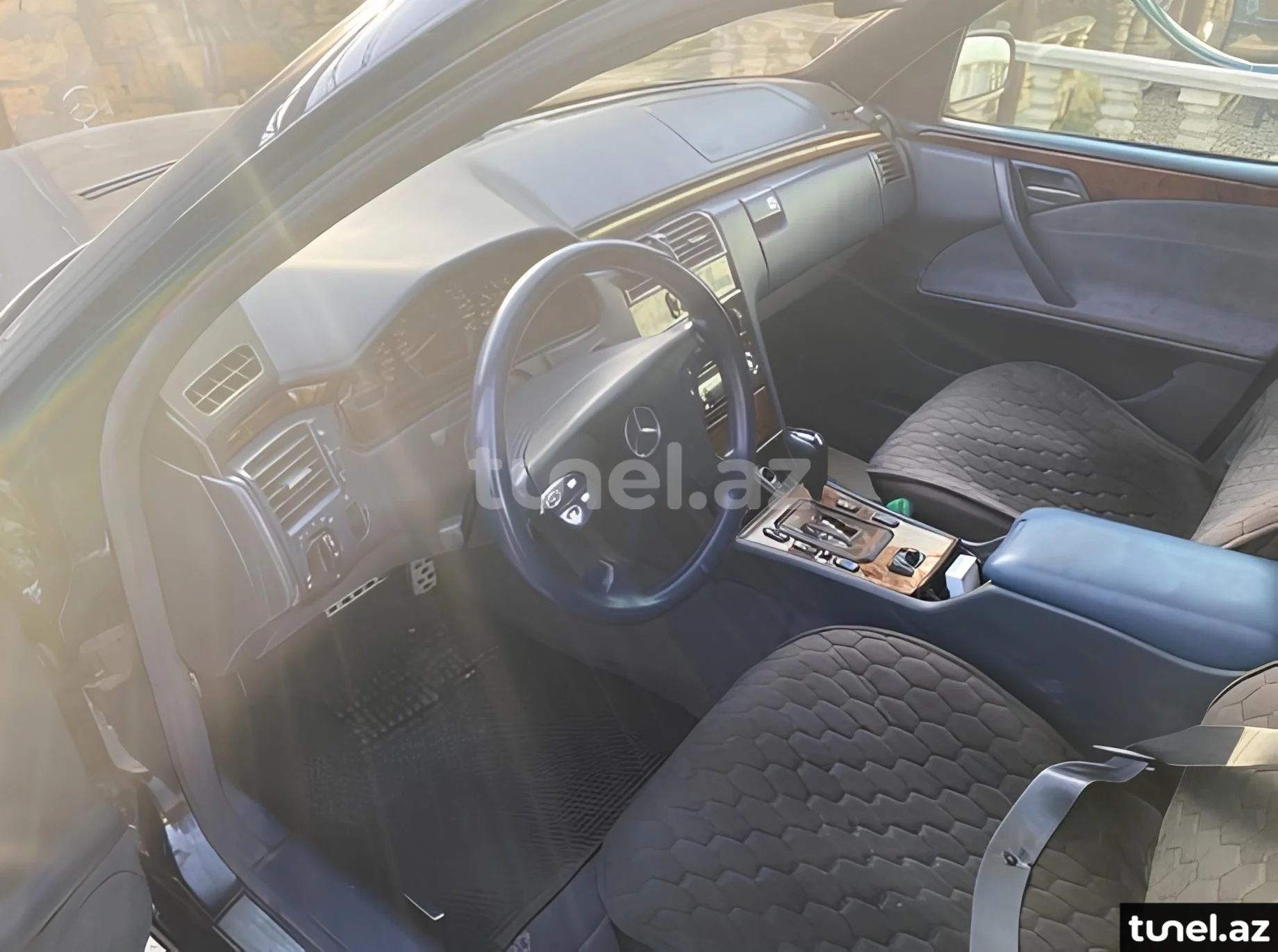 Mercedes E 320 2000