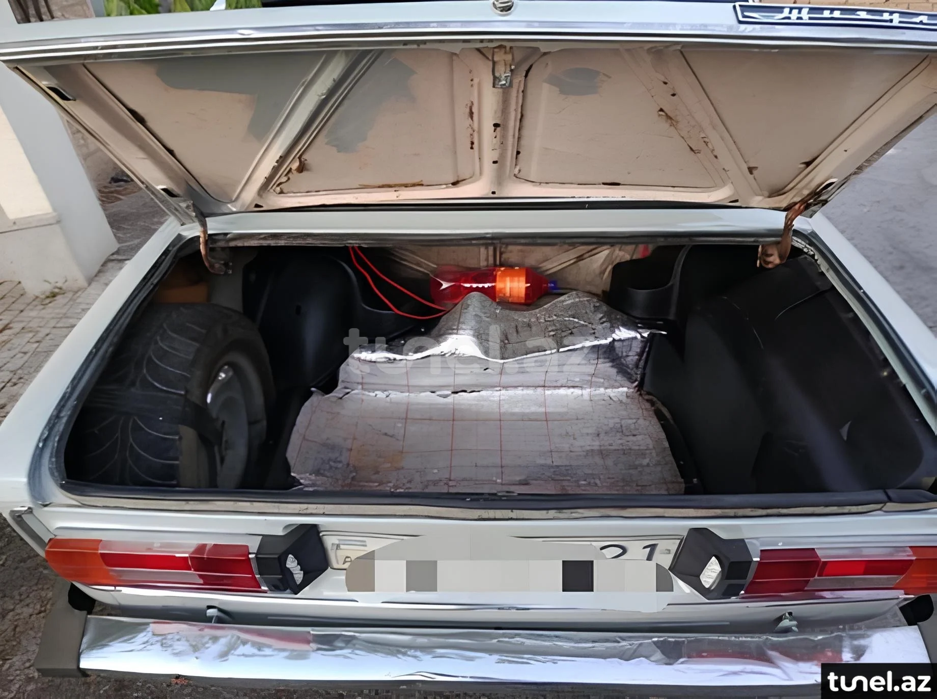 LADA (VAZ) 2106 1988