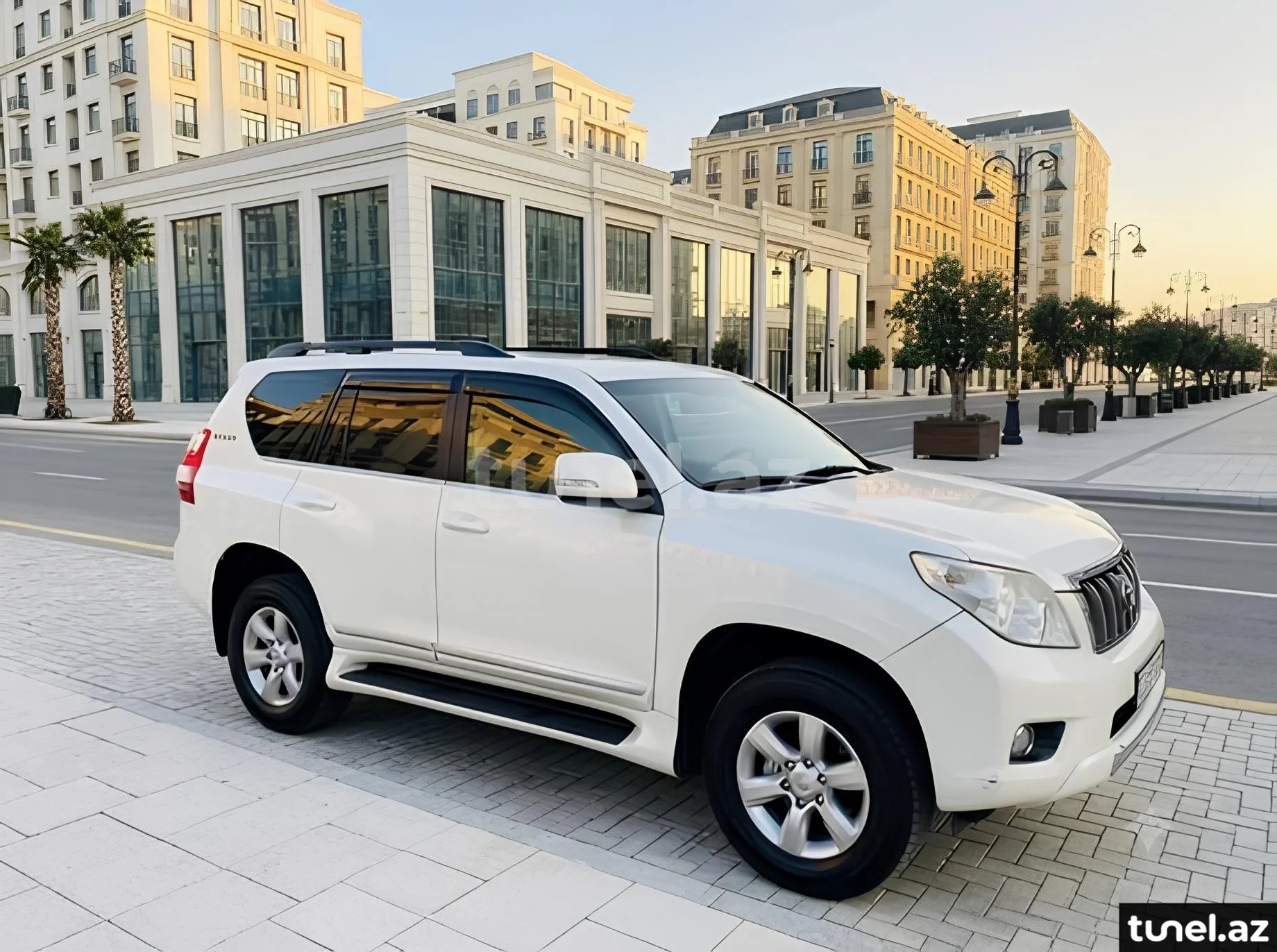 Toyota Land Cruiser Prado 2010